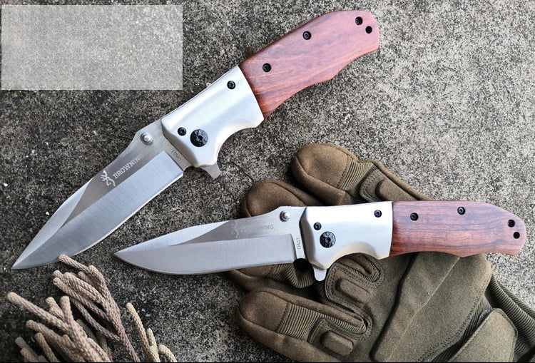 Outdoor Portable Folding Knife.