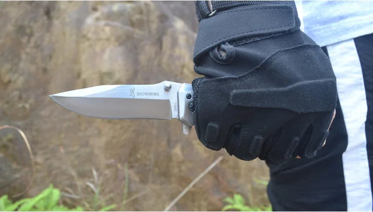 Outdoor Portable Folding Knife.